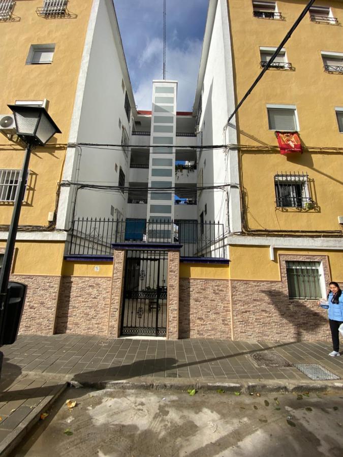 Piso Junto Al Hospital Macarena Apartment เซบีญา ภายนอก รูปภาพ